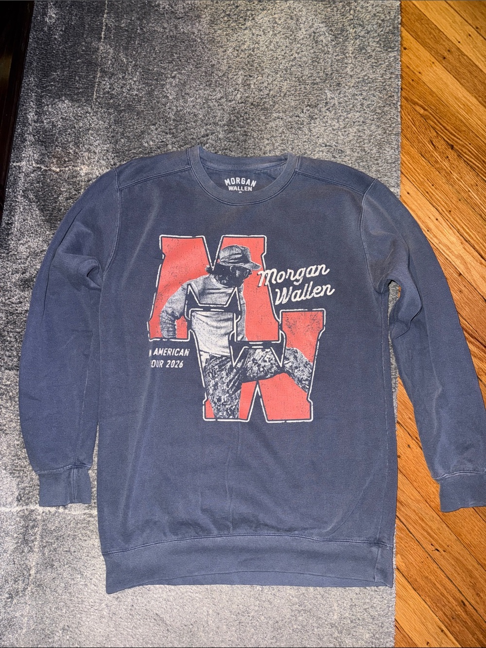 Morgan Wallen I’m still the problem tour crew neck